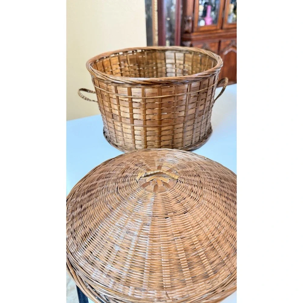 Vintage Woven Wicker Basket With Lid Handles‎ Storage Picnic Farmhouse